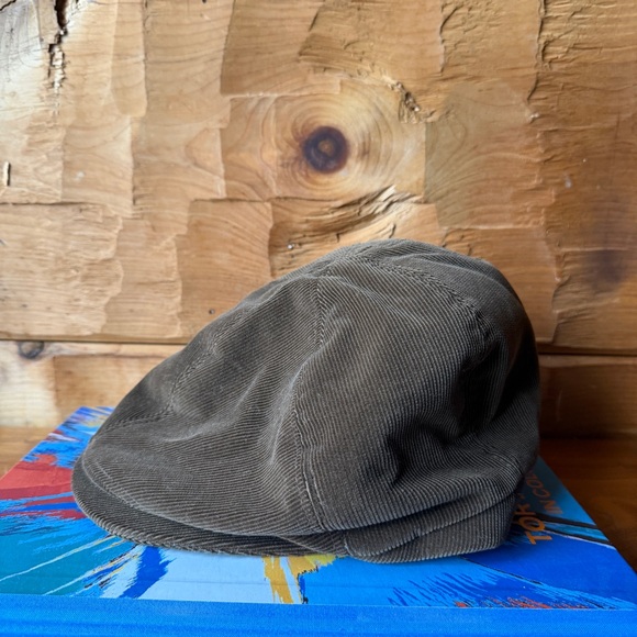 Vintage Burberry Corduroy Flat Cap